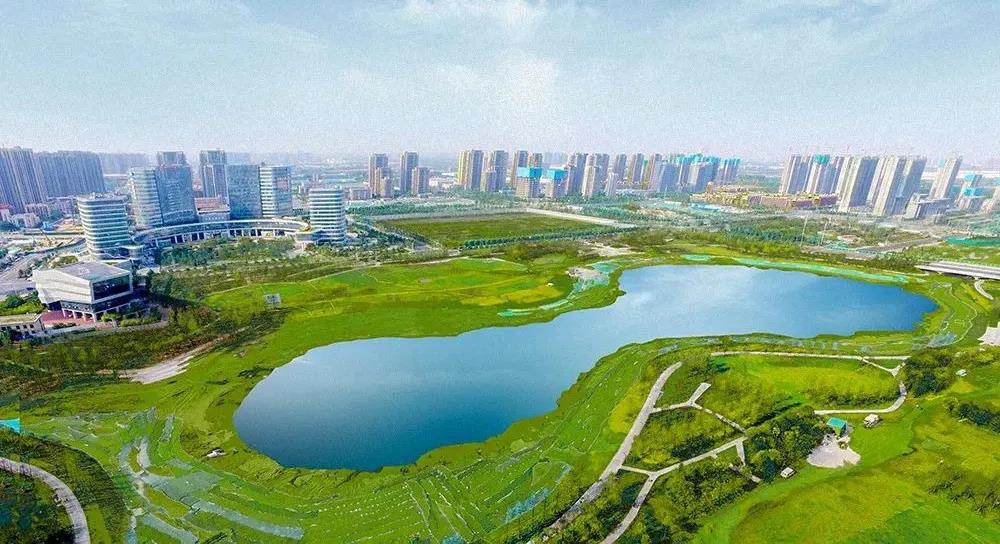濱河國際新城夏天實(shí)景.jpg